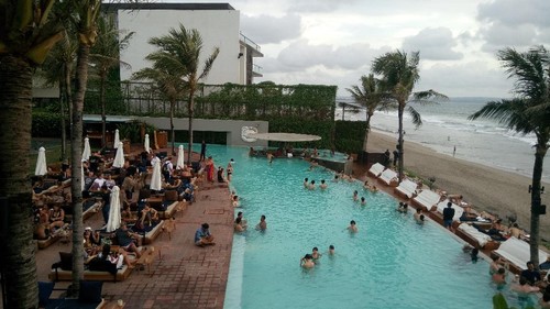 Potato Head, Beach Club Keren di kawasan Seminyak, Bali