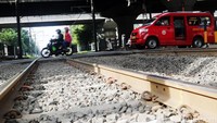 Uji coba penutupan perlintasan sebidang akan dilakukan pada 21 April-19 Mei 2017.