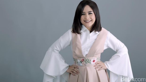Prilly Latuconsina