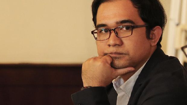Bupati Daerah Miskin Beli Mobil Dinas Rp 1,9 M, Pukat: Perilaku Koruptif!