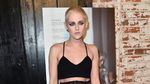 Bikin Pangling, Kristen Stewart Tampil Botak