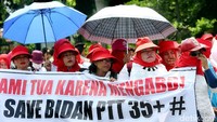 Hal ini merupakan janji politik Presiden Jokowi-JK. Dan seiring dengan Nawacita pemerintah dan rakyat yang membutuhkan bidan desa.