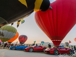 Pengguna Ferrari Indonesia Jalan-jalan di Chiang Rai