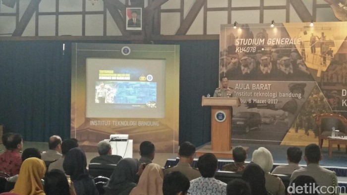 Kuliah Umum di ITB, Kapolri Ingatkan Pentingnya Jaga Kebinekaan