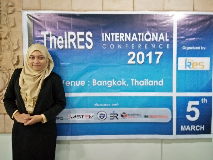 Keluar Zona Nyaman, Gadis Ponorogo Ini Sabet Award di Bangkok