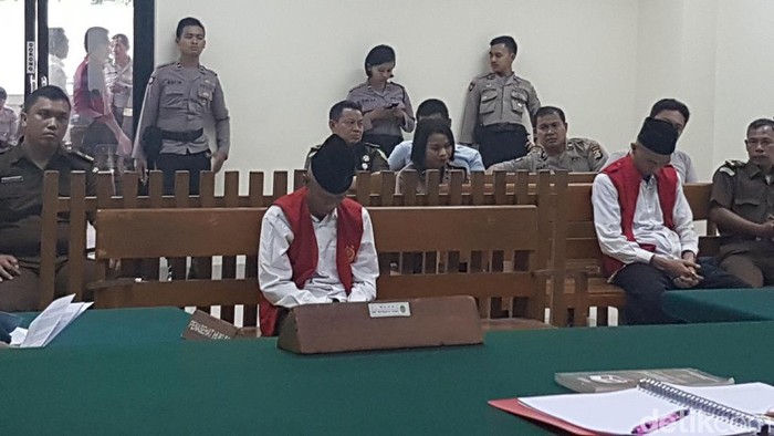 Dua Terdakwa Bagi-bagi Mi Pilgub Banten Terancam 6 Tahun Bui