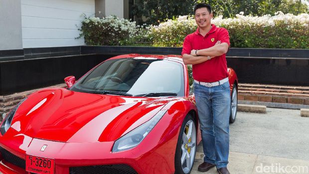 Pengguna Ferrari Indonesia Jalan-jalan di Chiang Rai