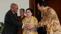 Pertemuan itu digelar secara tertutup di ruang pertemuan kediaman Megawati.