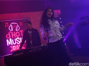 Duetnya Diganjar Penghargaan AMI Awards, Dipha Barus Ketagihan Gandeng Nadin
