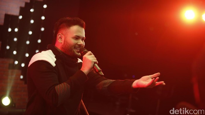 Ridho Rhoma saat tampil di acara dHOT Music Day.