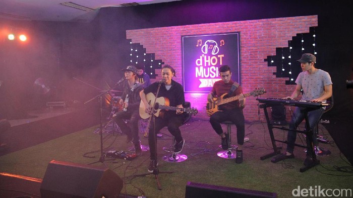 Gebrakan EDEN di Panggung dHOT Music Day