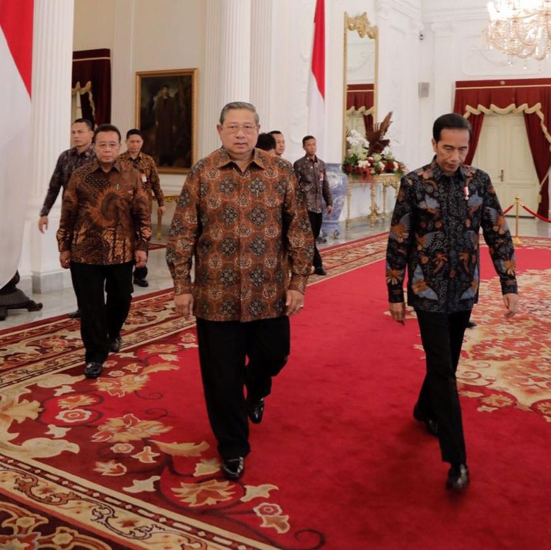 Begini Perbandingan Elektabilitas SBY dan Jokowi Jelang Pilpres Begini Perbandingan Elektabilitas SBY dan Jokowi Jelang Pilpres