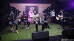 Nyanyi Bareng DMasiv di dHOT Music Day Yuk!