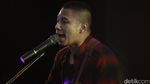 Berlatih Sakit Hati di dHOT Music Day dengan The Rain