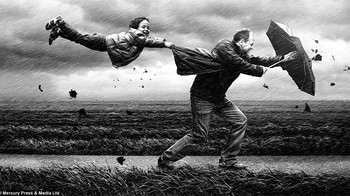 Sebelum mengolahnya di photoshop, Adrian mengambil terlebih dahulu banyak foto untuk latar belakang seperti pemandangan ataupun objek lainnya. (Foto: Adrian Sommeling)