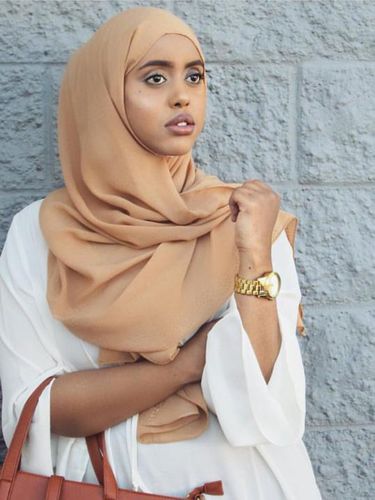 Foto: Ini Miski, Wanita Berhijab yang Fotonya Dihapus oleh Instagram