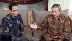 Momen Jokowi dan SBY Ngeteh Bareng di Istana