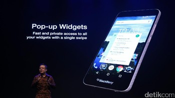 Menilik dapur pacunya, Aurora dibekali prosesor Snapdragon MSM8917 dengan kecepatan 1,4 GHz, OS Android 7.0 Nougat, RAM 4 GB, memori internal 32 GB, dan baterai Lithium-ion kapasitas 3.000 mAh. Foto: Ari Saputra