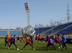 Setan Merah Hadapi Tangguhnya Benteng Rostov
