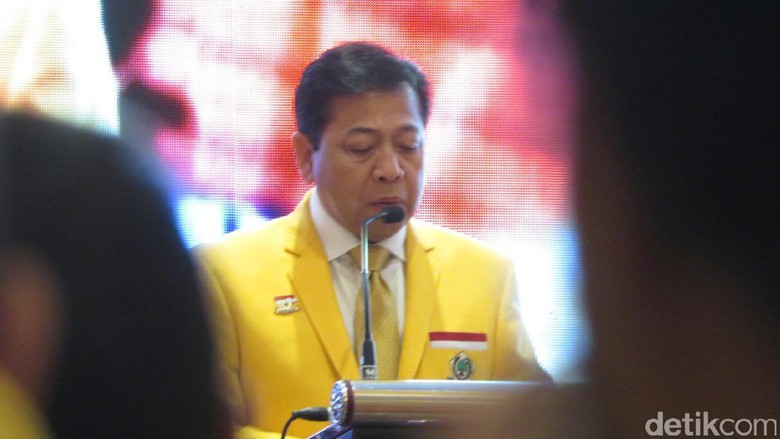 Agung Minta Novanto Pimpin Langsung Pemenangan Pemilu 2019 Agung Minta Novanto Pimpin Langsung Pemenangan Pemilu 2019