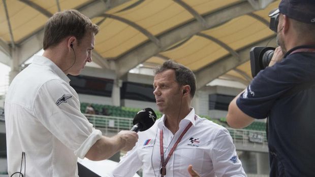 KUALA LUMPUR, MALAYSIA - FEBRUARY 01:  Loris Capirossi of Italy and Dorna FIM Security Commission speaks with journalists in pit during the MotoGP Tests In Sepang at Sepang Circuit on February 1, 2017 in Kuala Lumpur, Malaysia.  (Photo by Mirco Lazzari gp/Getty Images)