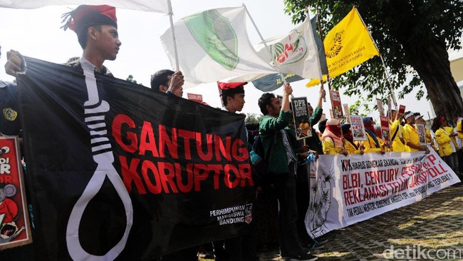 Perjalanan Karier Direktur Keuangan AP II Sebelum Terciduk KPK