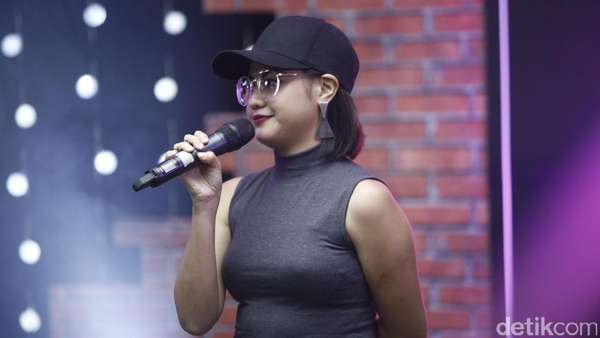 Galau Ria bersama Mytha Lestari Galau Ria bersama Mytha Lestari