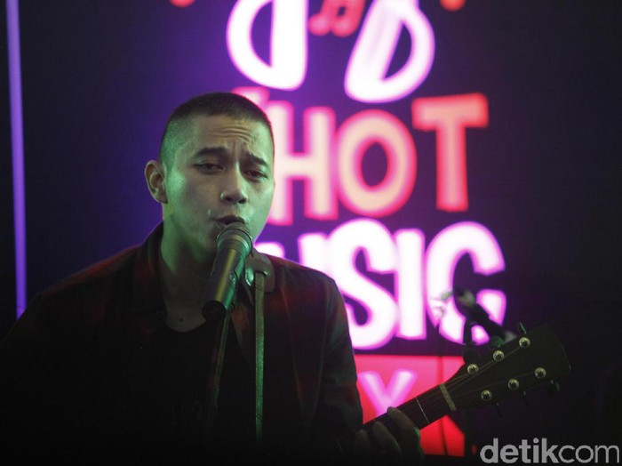 Kesedihan Indra The Rain saat Tahu Ibu Tirinya Meninggal Dunia