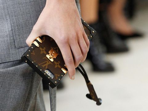 Louis Vuitton Hingga Gucci Ramai-ramai Sumbang Miliaran Rupiah Lawan Corona
