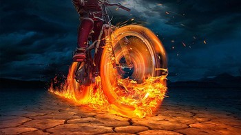 Setelah itu melalui photoshop semua foto tersebut digabungkan dan hasilnya pun luar biasa keren. (Foto: Adrian Sommeling)