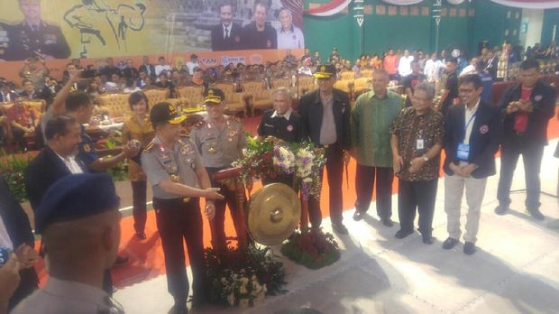 Kapolri membuka Kejuaraan Nasional Inkanas.