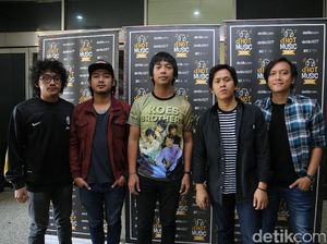 Lirik dan Chord Naksir oleh dMasiv
