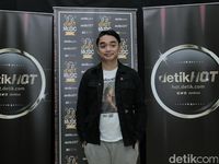 Dipha Barus Kenalkan Kolaborasi Hip Hop Pertamanya Dengan Rapper Muda