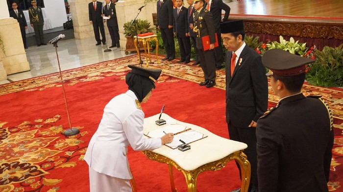 Jokowi Lantik Nurhajizah sebagai Wakil Gubernur Sumut