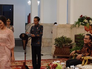Bahas Proyek Strategis Sulteng dan Kaltim, Jokowi Kumpulkan Menteri