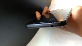 PT BB Merah Putih kemudian meluncurkan lagi BlackBerry KeyOne, tapi kemudian perlahan-lahan pudar. Foto: detikINET/Yudhianto