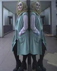 Foto: Ini Alla, Wanita Berhijab Indonesia di Video Klip Rapper Kanada