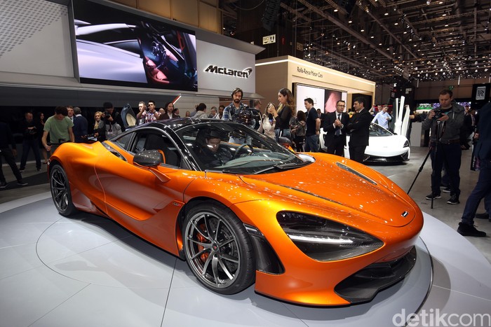 Lebih Dekat dengan Jet Tempur McLaren 720S