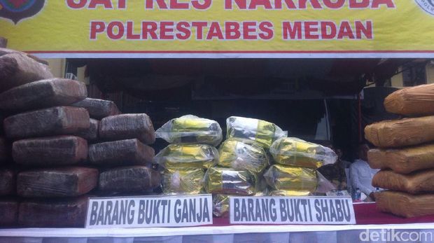 Polrestabes Medan Musnahkan 140 Kg Ganja dan 11 Kg Sabu