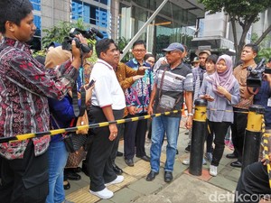 Soal Sampah Kulit Kabel, Sumarsono: Indikasi Sabotase Itu Kecil