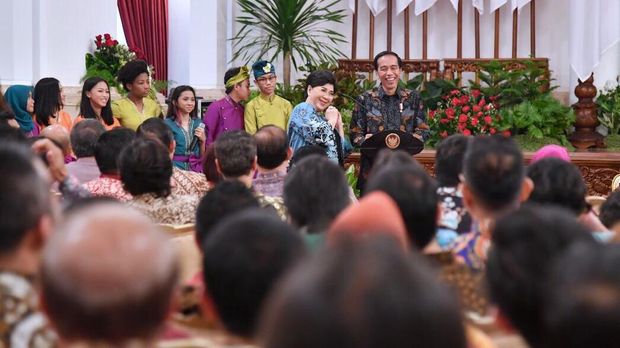 Ungkapan Kebahagian Jokowi Bertemu Seniman di Hari Musik Nasional