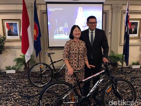 Sepeda Hadiah Presiden Jokowi Sampai ke Australia