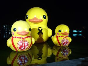 Sudah Tahu, Bebek adalah Ikon Wisata Udon Thani Thailand?