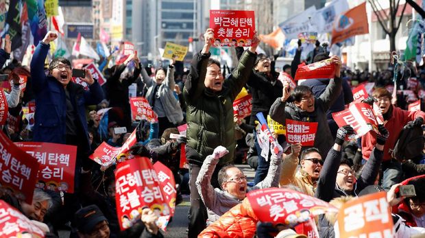 Warga Korsel Rayakan Pemakzulan Park Geun-Hye