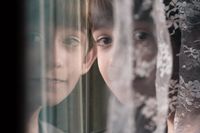 Memotret Anak Autisme, Ibu Ini Hasilkan Seni Fotografi yang Indah