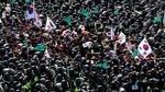 Pendukung Presiden Korsel Bentrok dengan Polisi