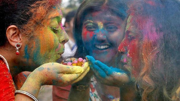 4 Tempat Terbaik Dunia Untuk Menikmati Festival Holi