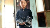  Viral  Sepatu  Menguap Bocah Cianjur Begini Cerita Sang Ayah