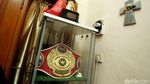 Mengintip Rumah Petinju Legendaris Ellyas Pical