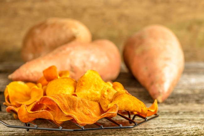 Yuk, Bikin Keripik Ubi Berbumbu Gurih Pedas